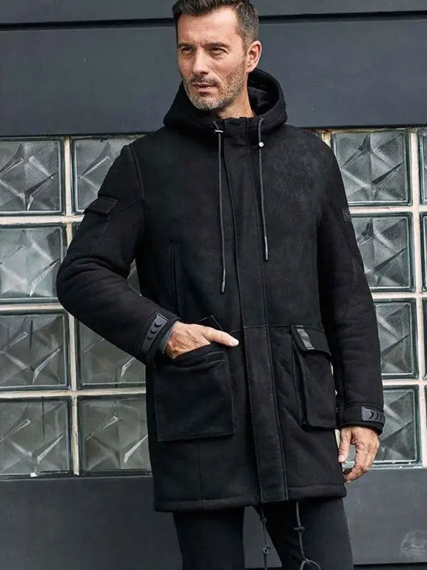 shearling-leather-coat1_40296bb9-6c9b-4018-a7d0-aa13aa322bfc.jpg Outwear Winter Fur Coat Black Sheepskin Leather Overcoat - Image 1