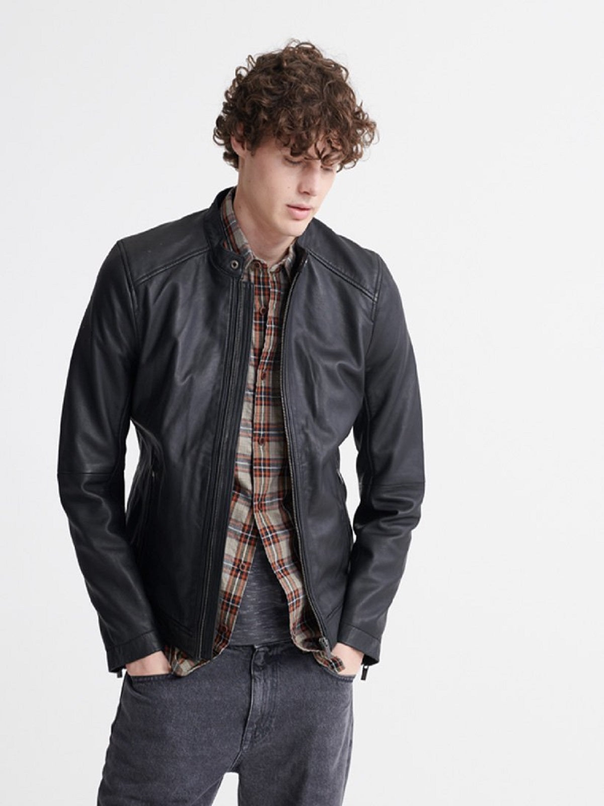 trending-men-black-jacket-1.jpg Black Leather Jacket - Image 1